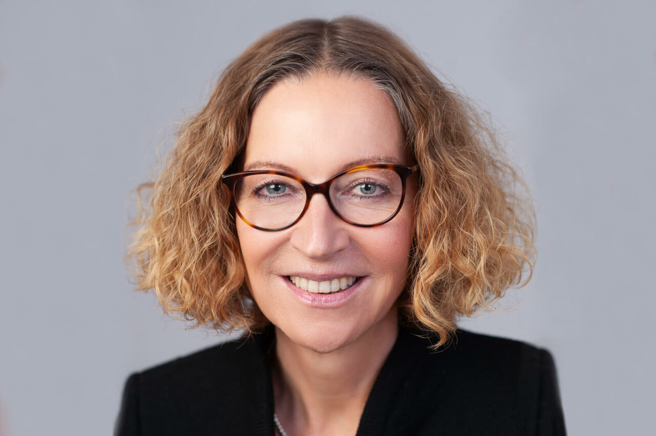 Psychotherapie-Praxis-Dr.-Susanne-Roehrs-in-Rheurdt-Portrait-Seite-oben.jpg